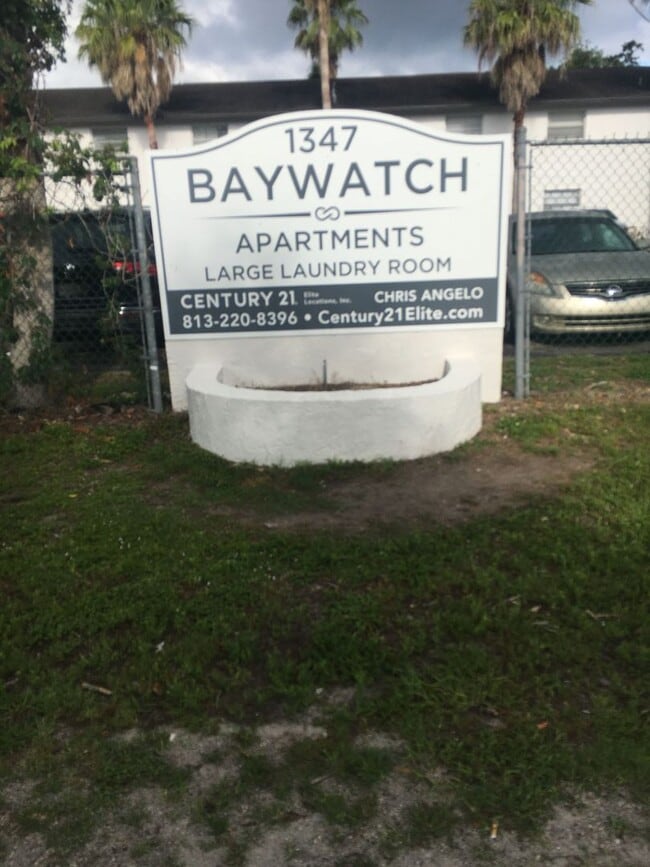 Building Photo - 1347 Baywatch Loop