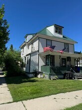 Building Photo - 401 N 4th St