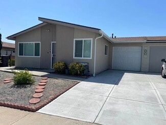 Building Photo - 3773 Gail Dr