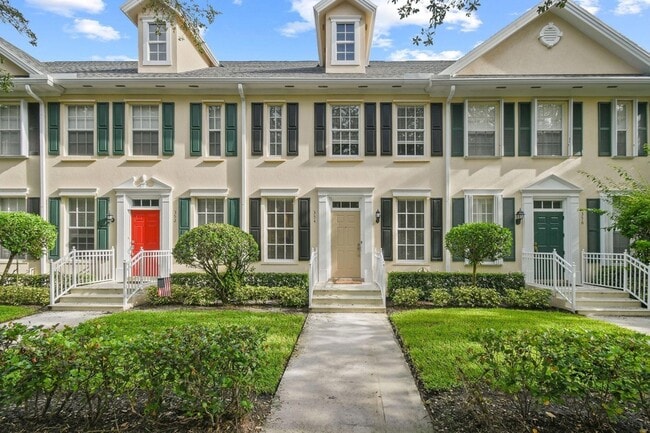 Building Photo - 354 Jacaranda Dr