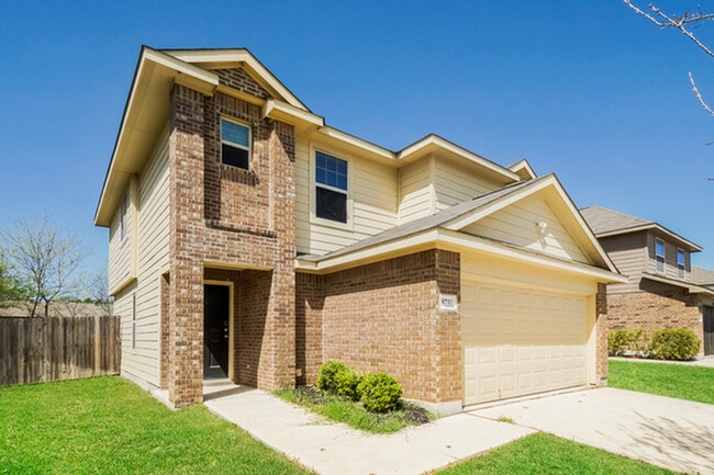 Building Photo - 8731 Tesoro Hills
