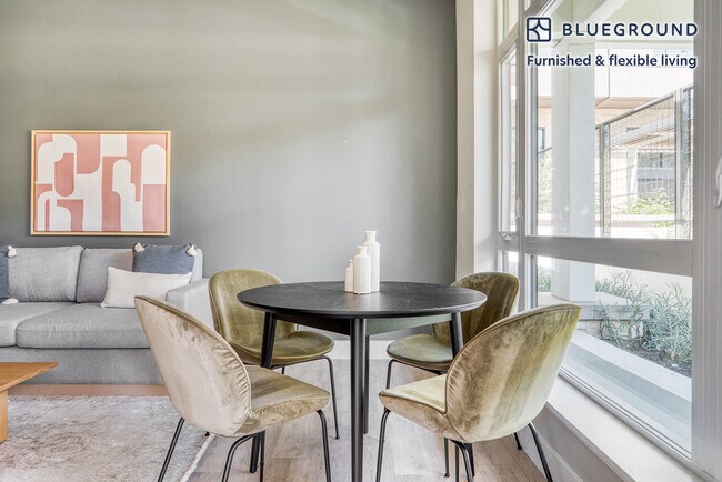 Foto del edificio - 555 E Evelyn Ave
