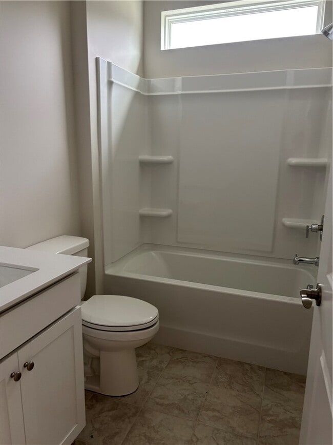 Building Photo - 102 Penrose Cir