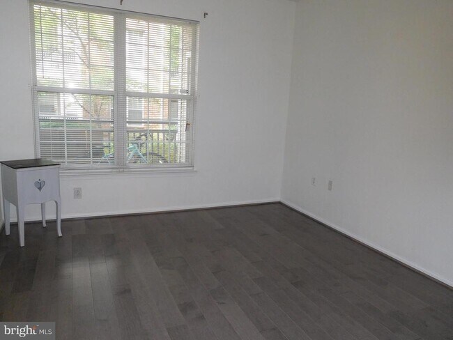 Building Photo - 3003 Nicosh Cir