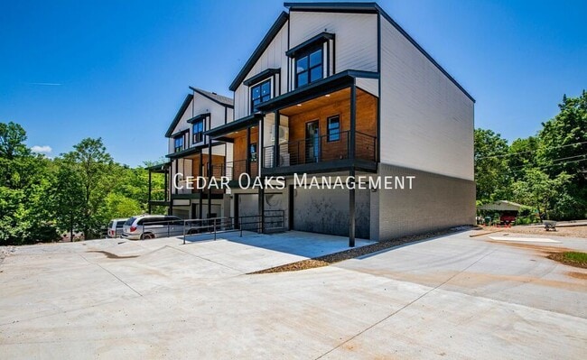 Photo - 118 E Mountain St Apartment