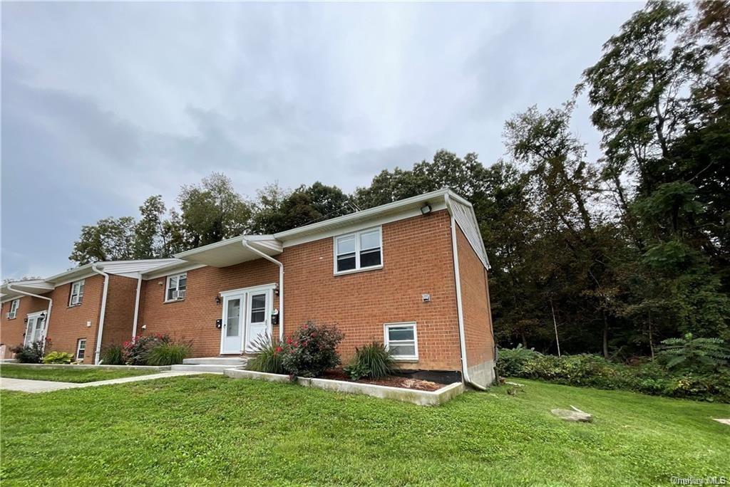 Primary Photo - 20 Alpine Dr