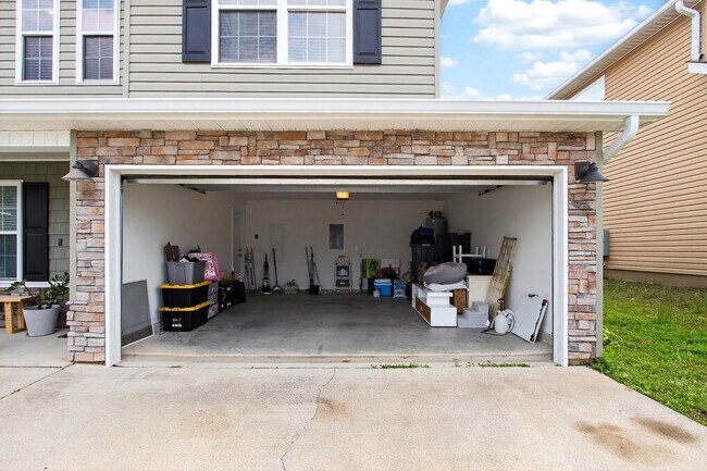 Foto del edificio - 507 Eisenhower Dr