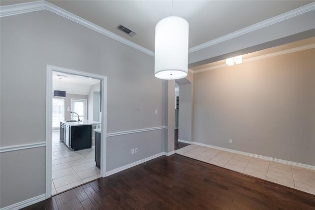 Building Photo - 2605 Blue Jay Ct