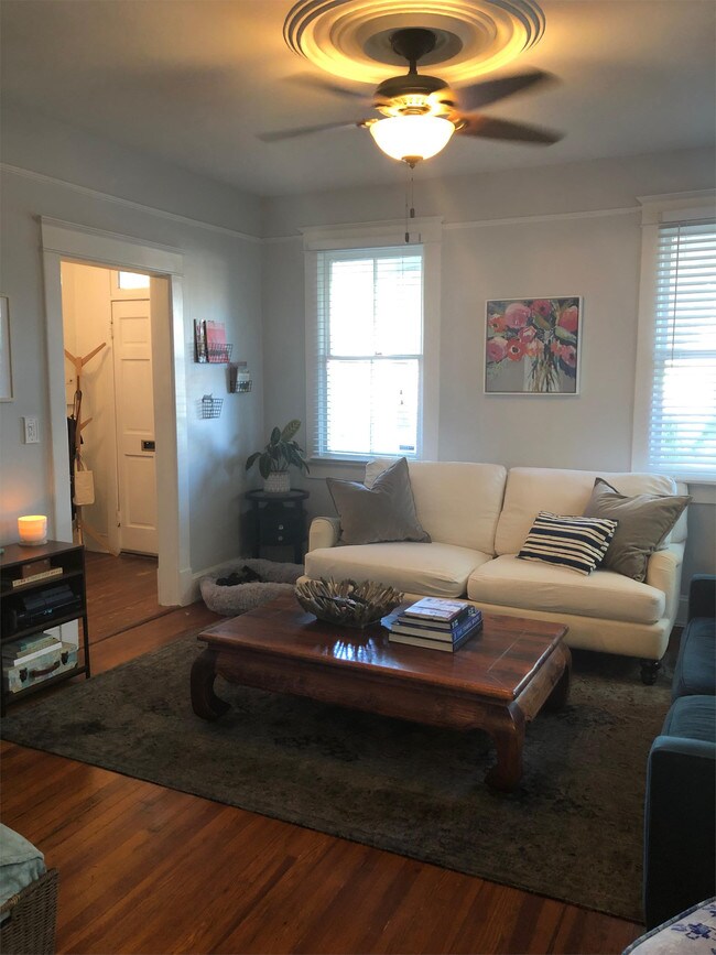 Foto del edificio - 422 Sumter St