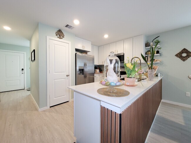 Building Photo - 18670 Scopello Dr