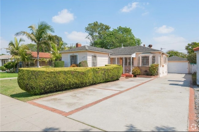 Building Photo - 8724 Ruthelen St