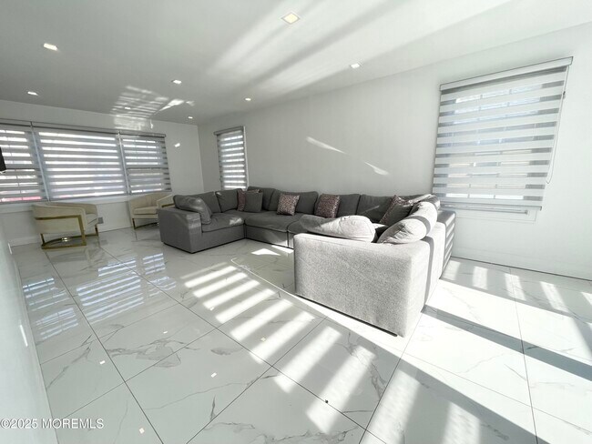 Foto del edificio - 7 Berger Ave