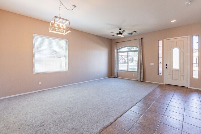 Building Photo - 4-Bedroom Pool Home Minutes from Arrowhead Shopping & Dining