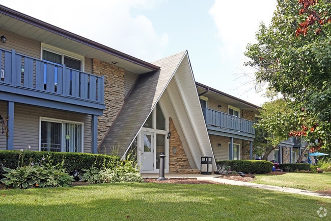 Foto del edificio - Oak Knoll Apartments