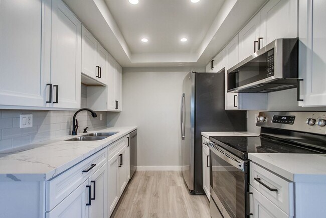 Foto del edificio - 840 E 3rd Ave