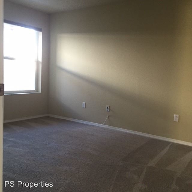 Building Photo - 3 br, 2 bath House - 11216 Miravista PL SE