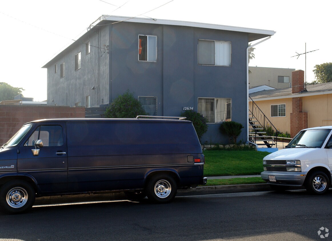 Building Photo - 12624 Truro Ave