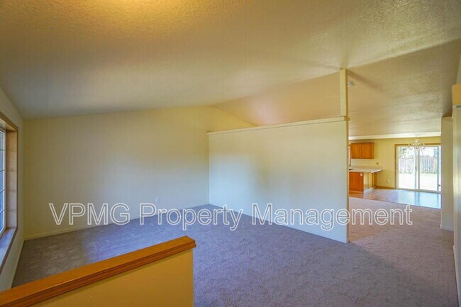 Foto del edificio - 3107 NE 148th Ave
