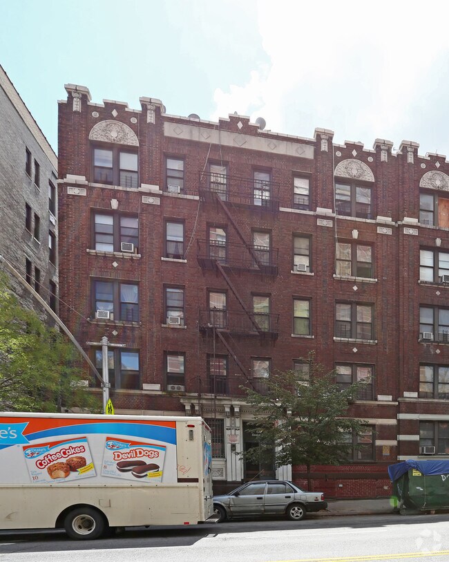 Building Photo - 65-67 Nagle Ave