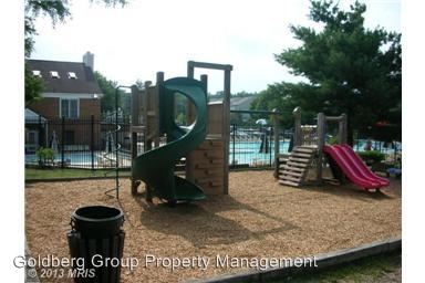 Building Photo - 14201 WOOLEN OAK Ct