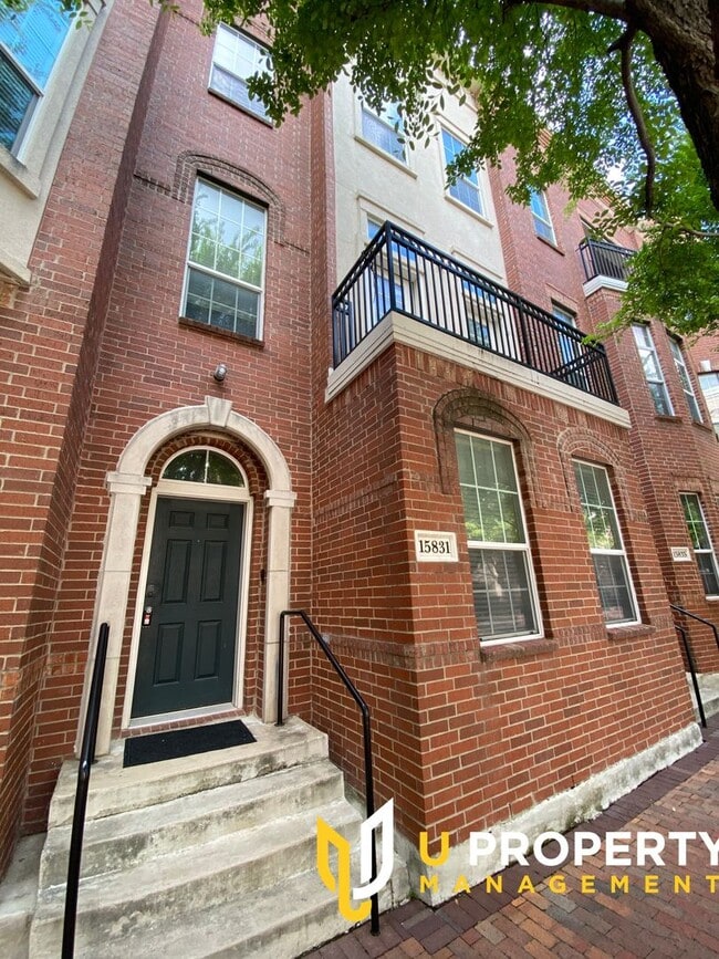 Photo - 15831 Breedlove Pl House