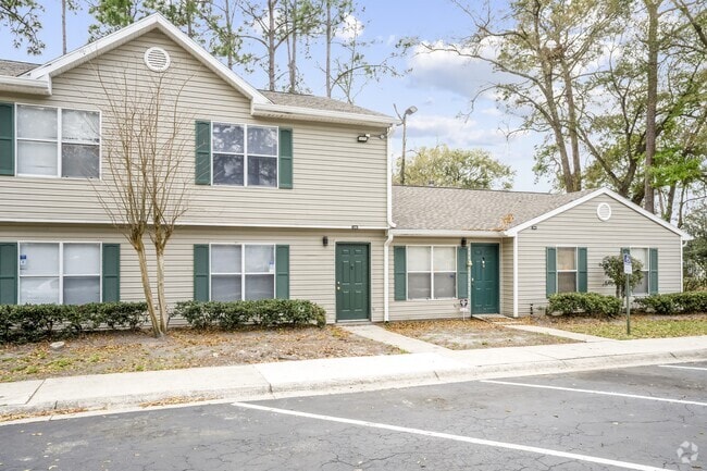Building Photo - Hampton Ridge Apartments