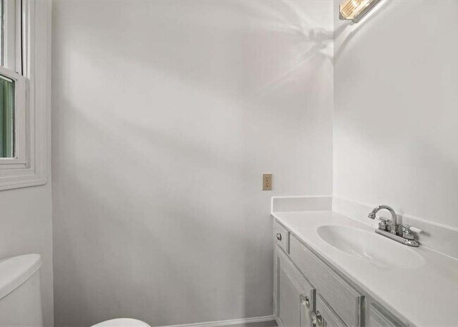 Foto del edificio - 7536 Fairway St