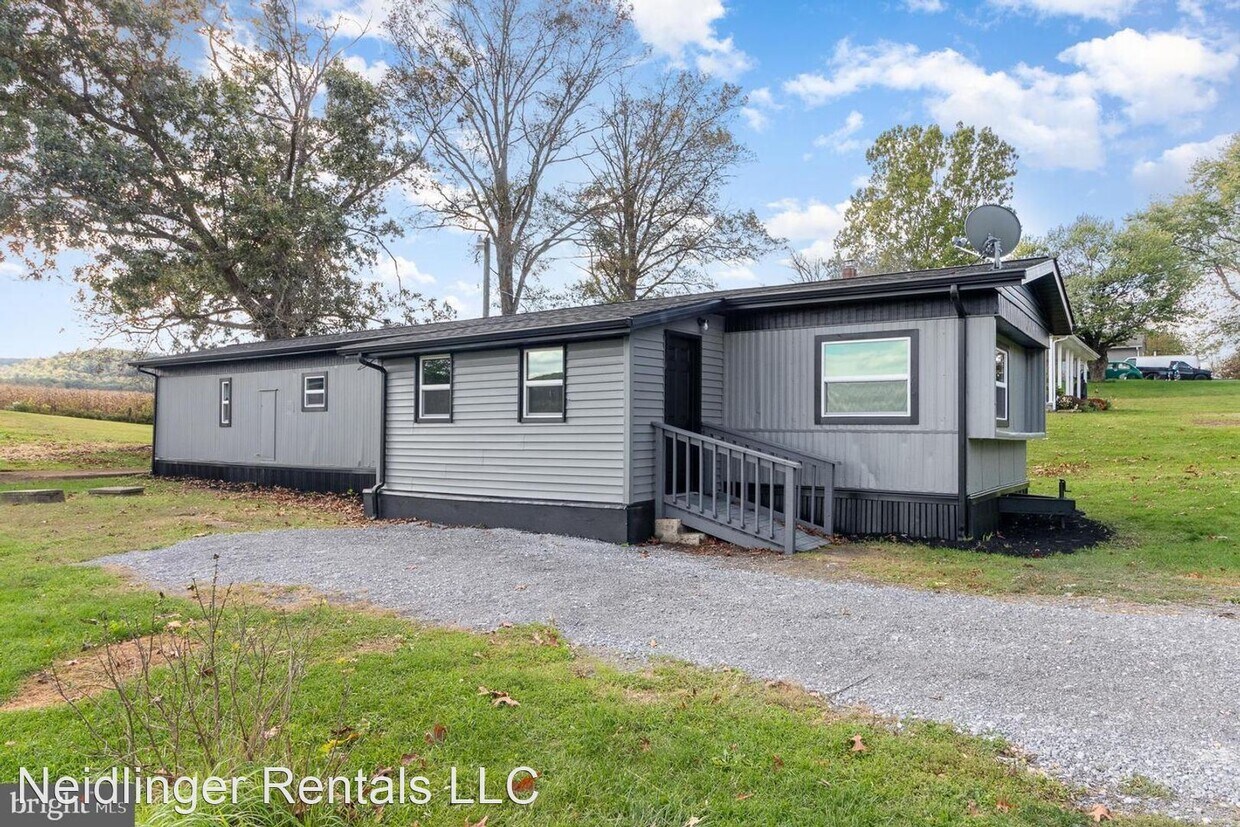 1580 Pine Rd, Carlisle, PA 17015 House Rental in Carlisle, PA