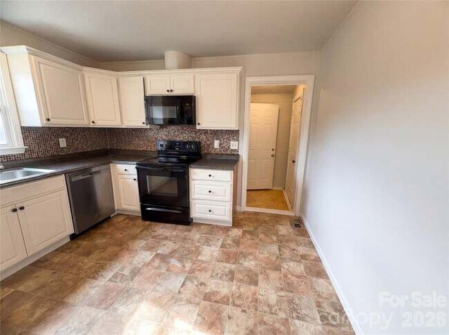 Foto del edificio - 120 Sunset Ln