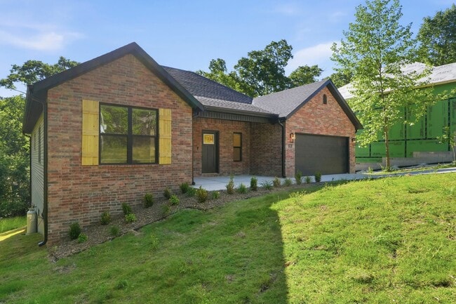 Building Photo - 16 Burwell Dr