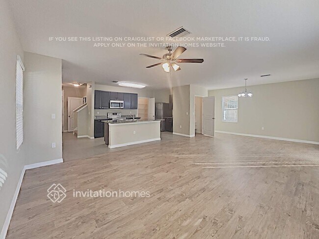 Building Photo - 5004 San Palermo Dr