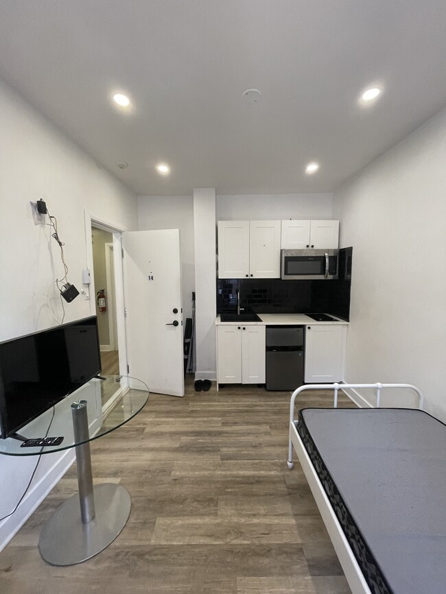 Photo du bâtiment - 1638 St Christophe St