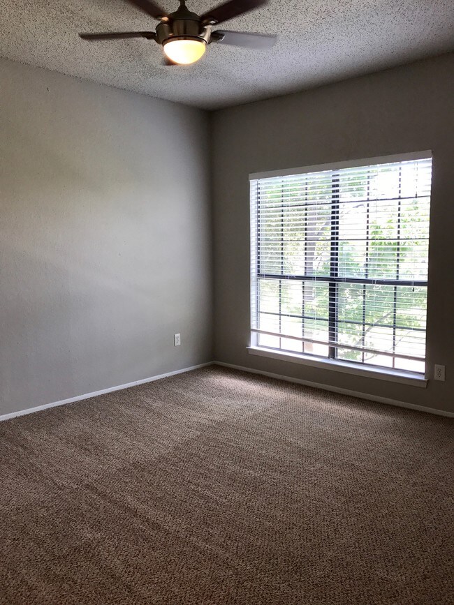 6500 Tom Stock St Unit 23C, Fort Worth, TX 76116 Condo