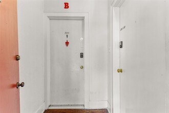 Building Photo - 2511 Whitney St