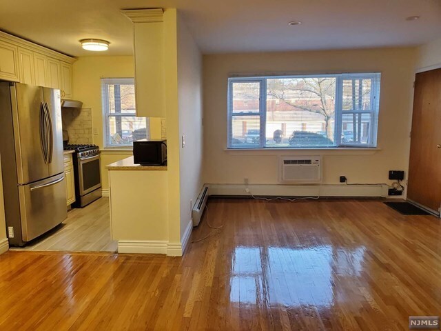 Foto principal - 1263A Inwood Terrace