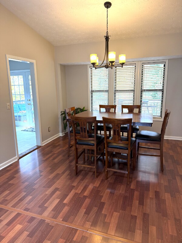 Foto del edificio - 4065 Maxanne Dr NW