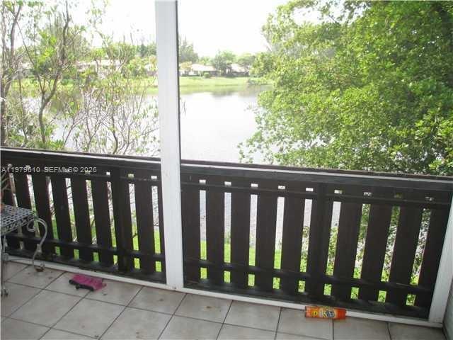 Foto del edificio - 3710 Inverrary Dr