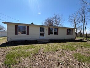 Building Photo - 307 Benton St