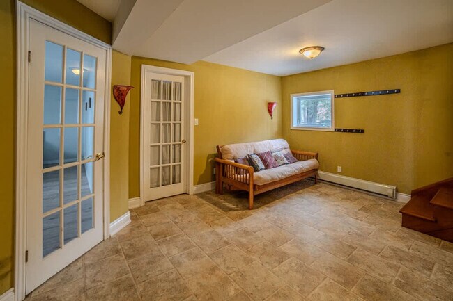 Building Photo - 80 Sand Bay Rd