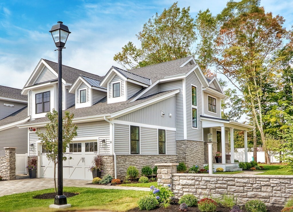 73 Rowell Ln, Middleton, MA 01949 Townhome Rentals in Middleton MA