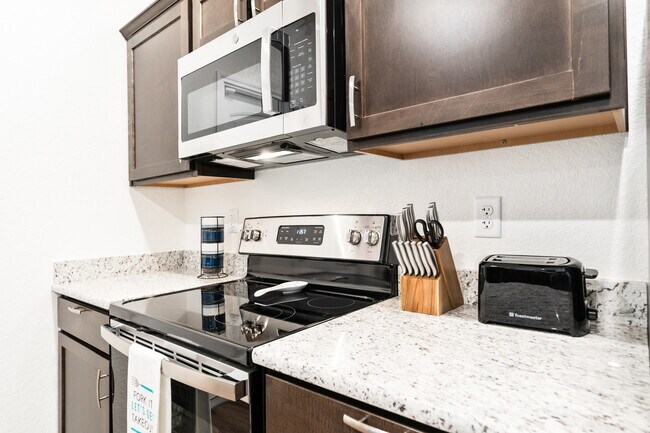 Foto del edificio - 3511 Abraham Dr