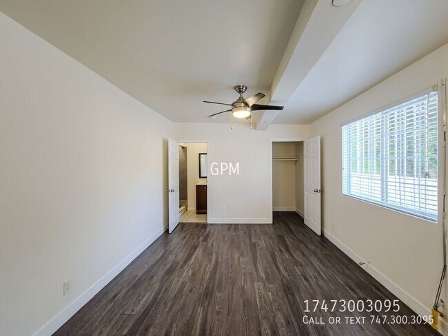 Foto del edificio - 1215 1/2 Dewey Ave-