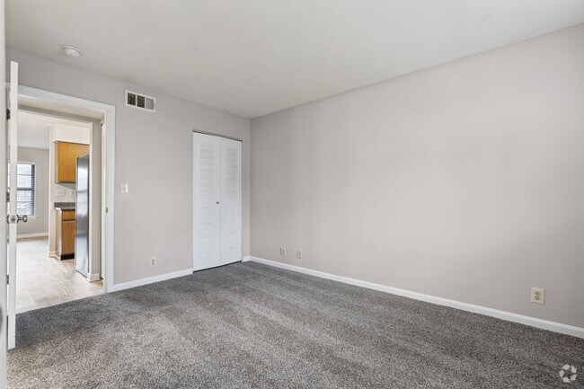 1BR, 1BA - 625SF - Primary Bedroom - Breckinridge Pointe