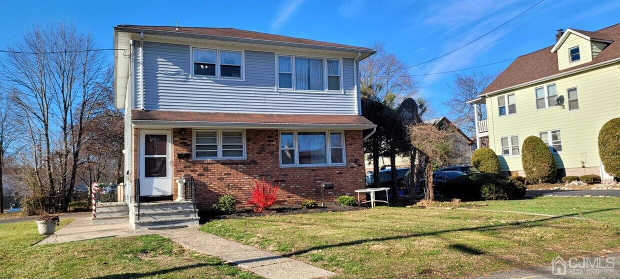 407 Schwartz Pl, Dunellen, NJ 08812 Apartment for Rent in Dunellen