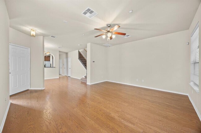 Foto del edificio - 1310 W Parmer Ln