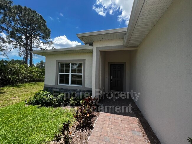 Foto del edificio - 161 Antis Dr