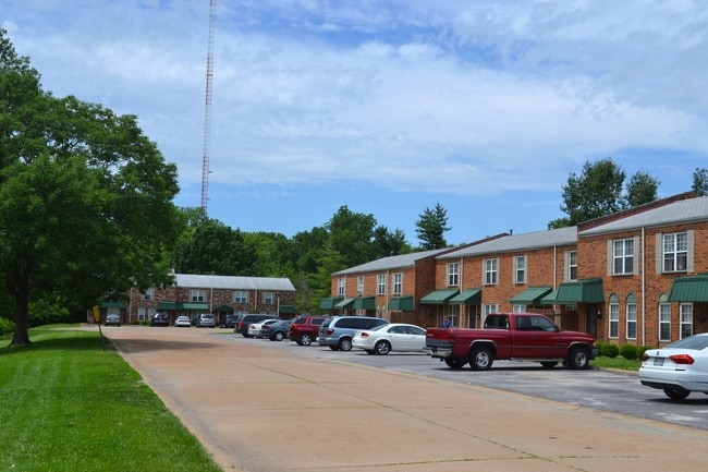 Building Photo - Vescovo Townhomes