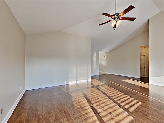 Building Photo - 1063 Savannah Avenue