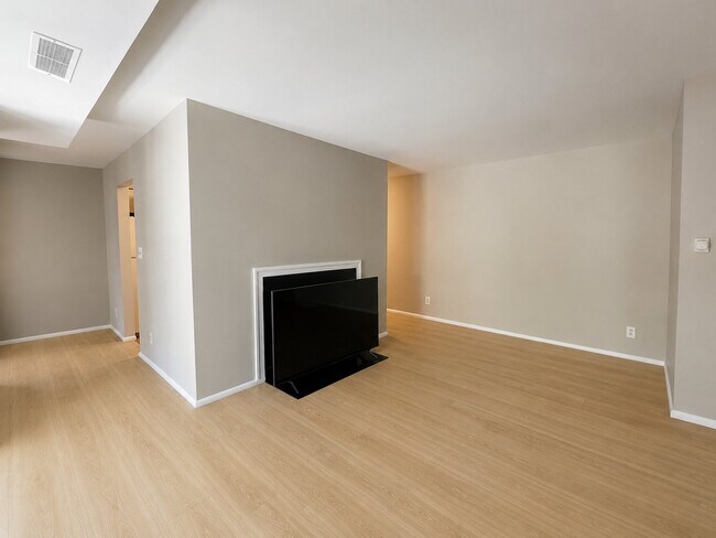 Foto del edificio - 6003 Majors Ln