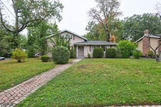 Building Photo - 30 Hartley Rd